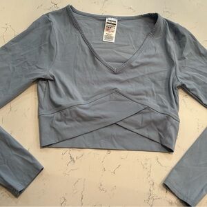 Gymshark Light Blue V-Neck Long Sleeve Cropped Top XS